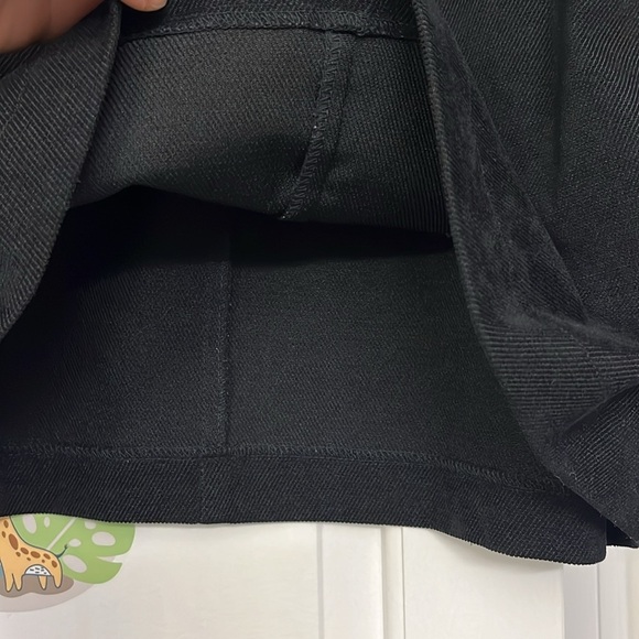 Paul Harris Design Mini Black Pencil Skirt, Women's Size 8 - Picture 5 of 9